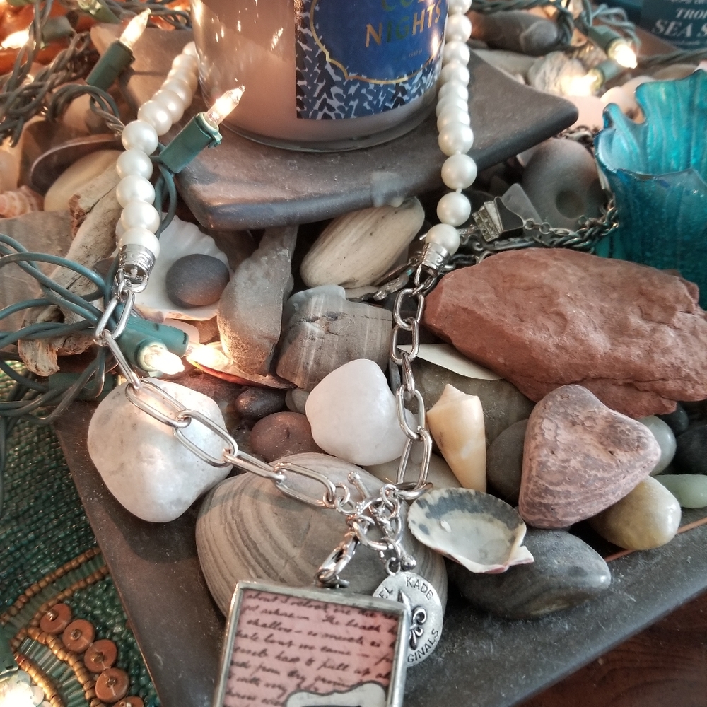 Unique Necklace - Picture 4 of 7